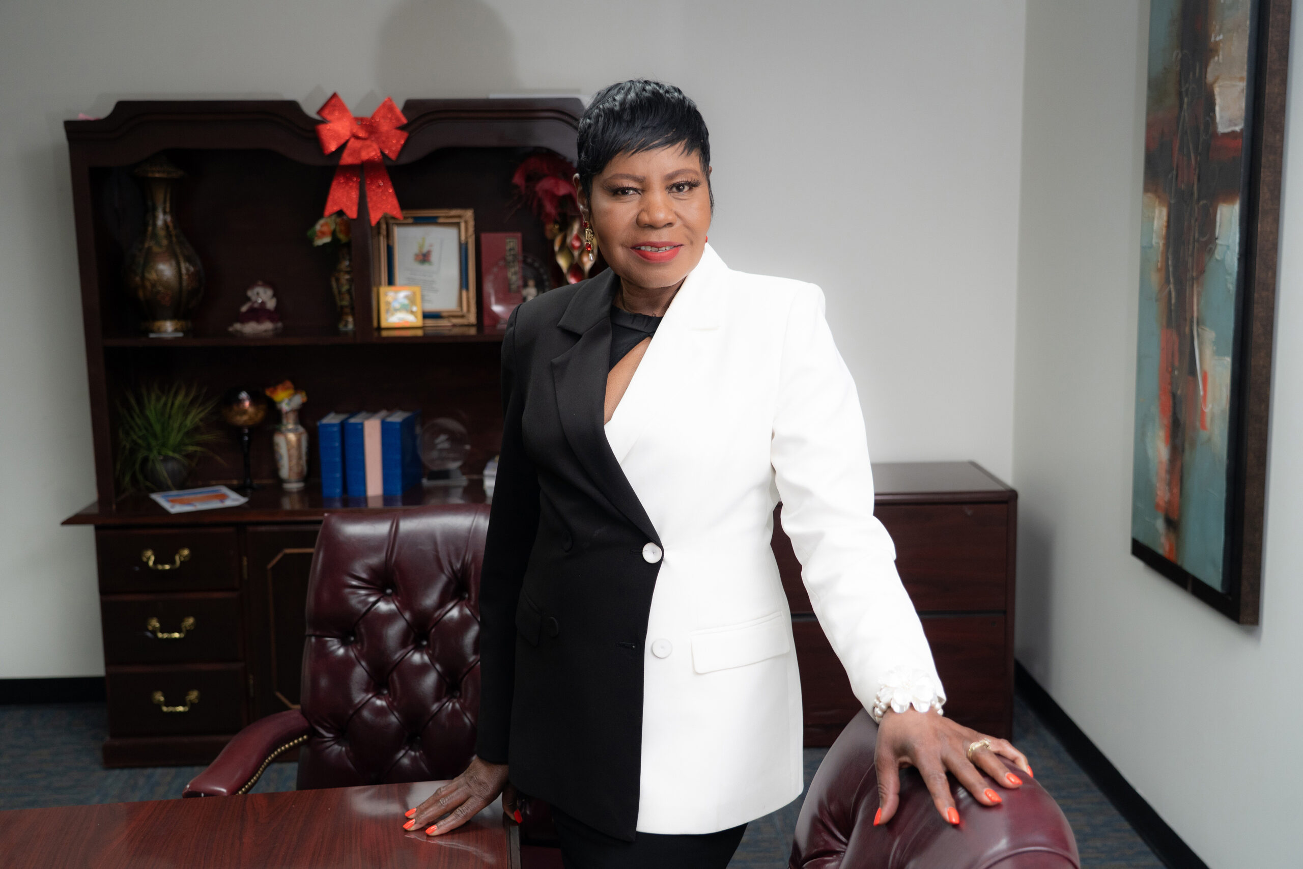 Dr. (H.C.) Jacqueline Miller, MBA, BBA